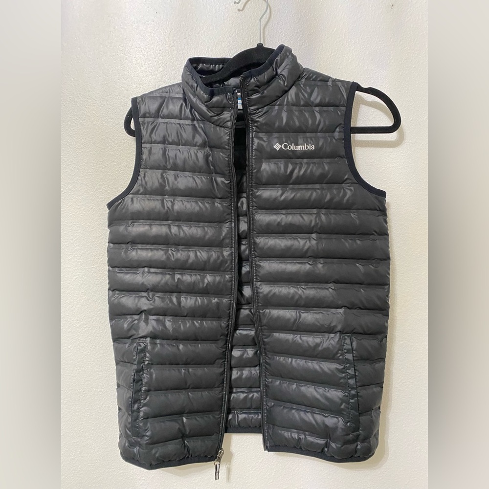 Youth Large Columbia Vest
